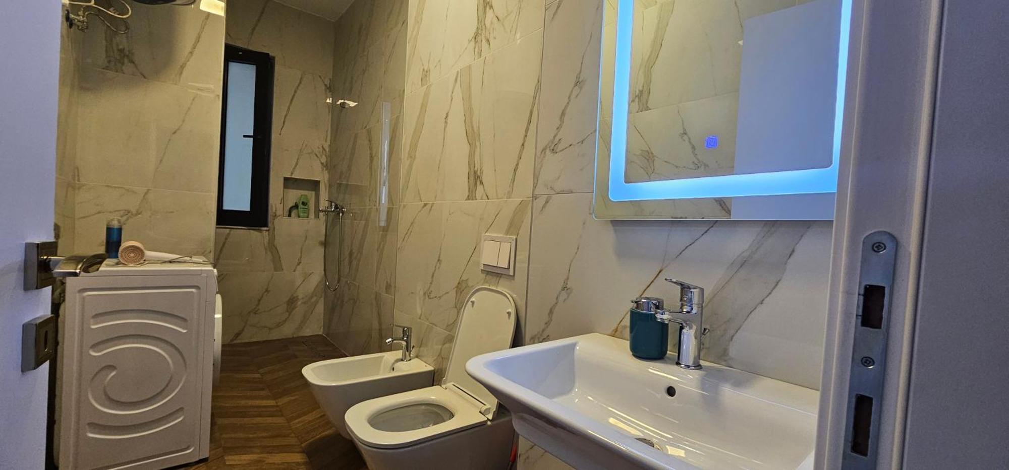 Free Parking Tirana Modern Escape Apartman Kültér fotó