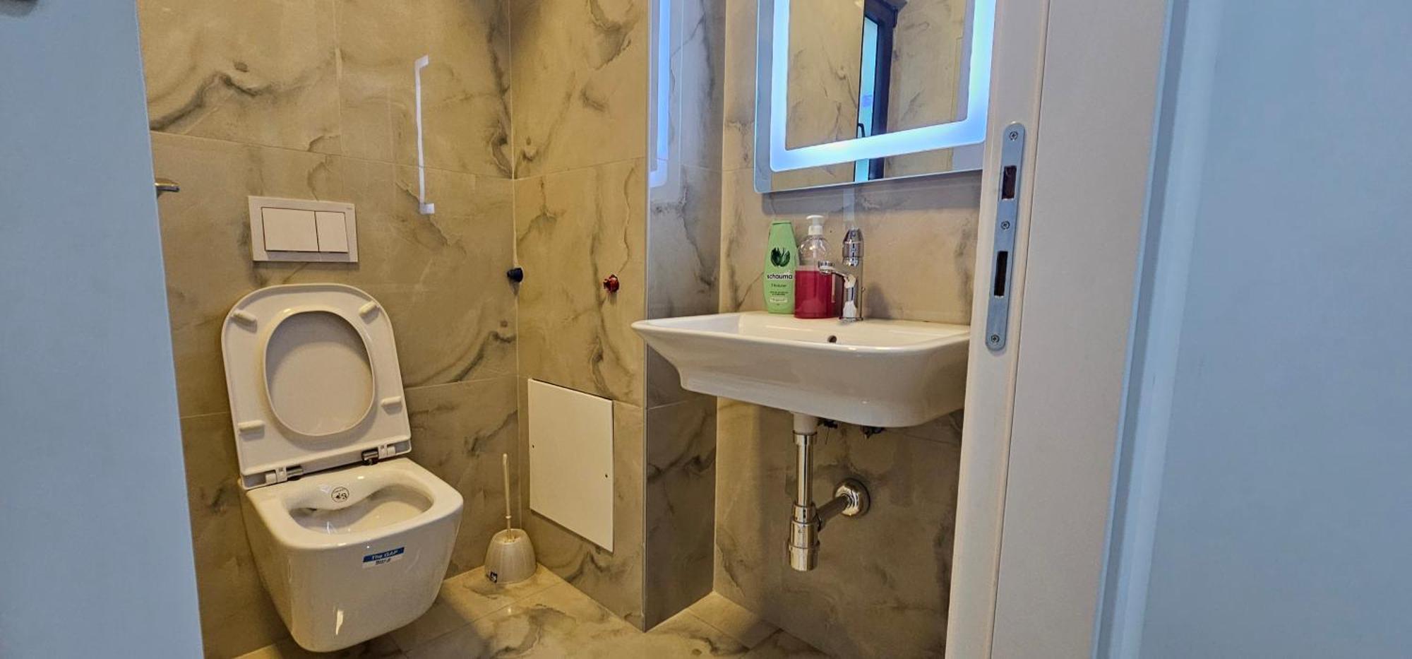 Free Parking Tirana Modern Escape Apartman Kültér fotó