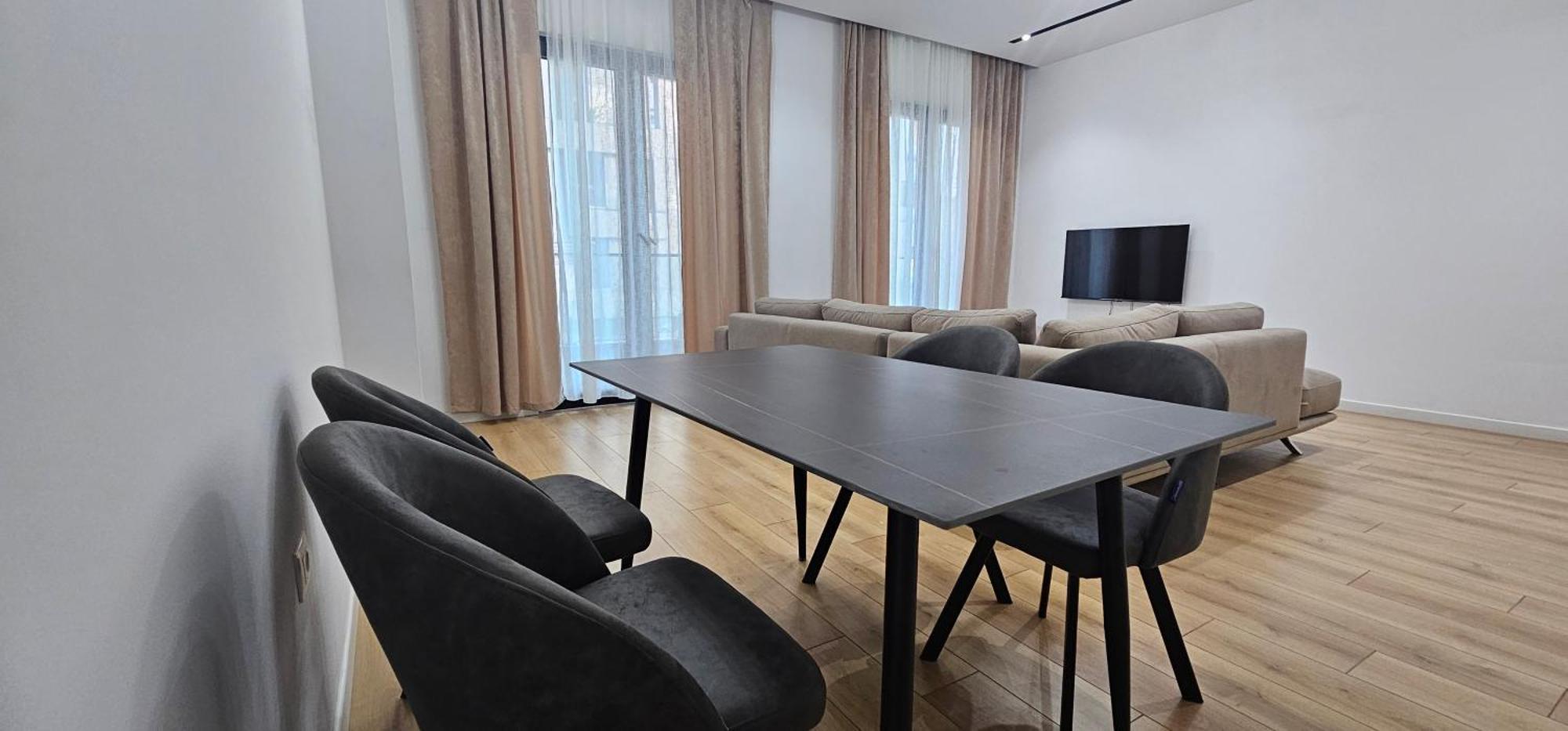 Free Parking Tirana Modern Escape Apartman Kültér fotó